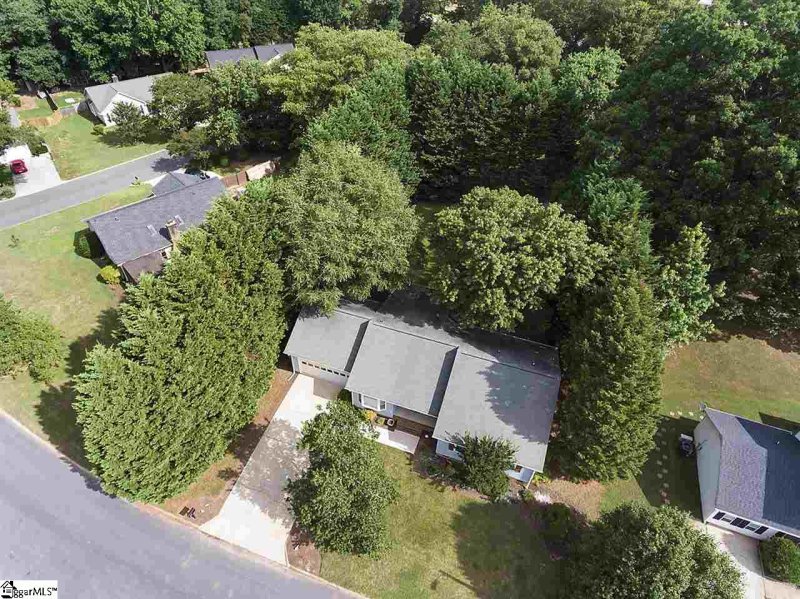 Property image 2 at 101 Wickersham Drive, Simpsonville, SC 29681