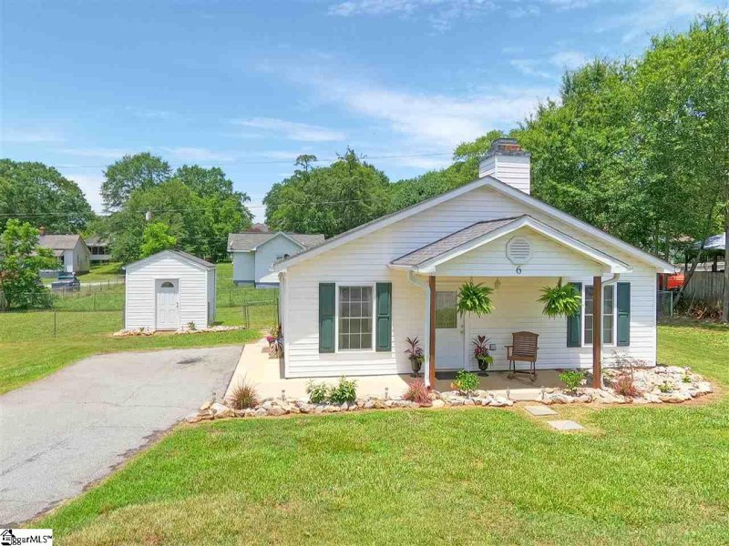 Property image 2 at 6 Clemson Street, Liberty, SC 29657