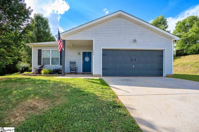 Property image 4 of 106 Tallahatchie Court in Golden Springs, Liberty, SC 29657