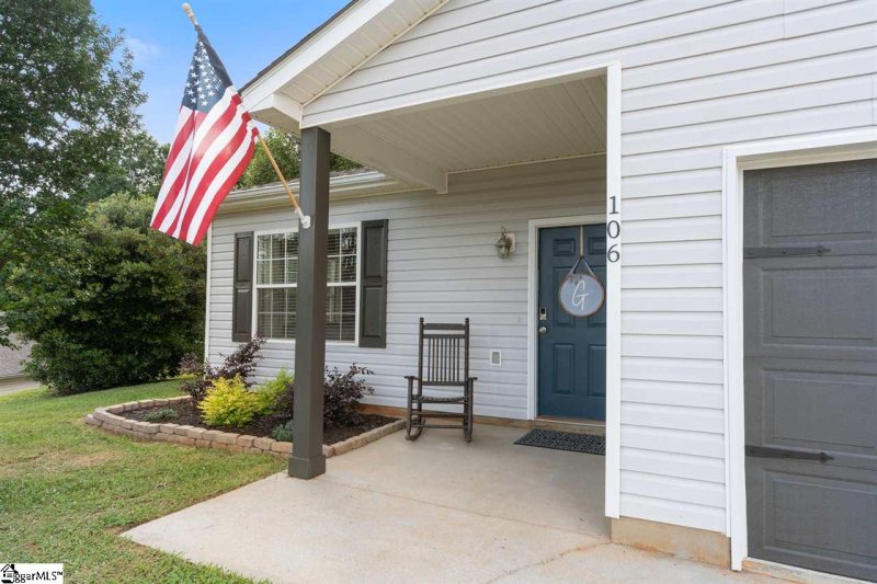 Property image 5 of 106 Tallahatchie Court in Golden Springs, Liberty, SC 29657