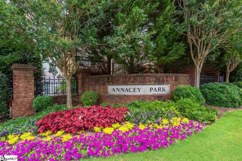 Property image 2 at 822 Giverny Court, Greenville, SC 29607