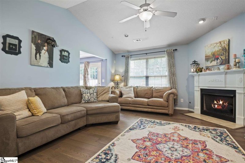 Property image 4 at 15 Flowerwood Drive, Greer, SC 29651