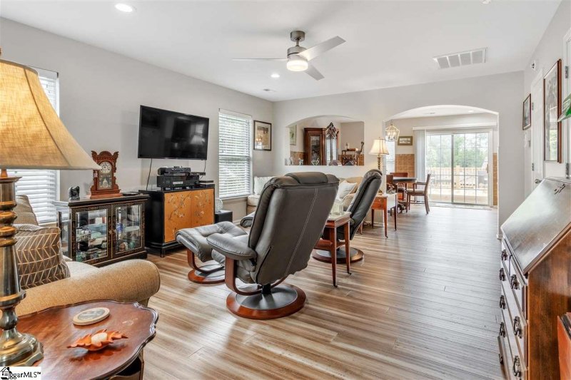 Property image 5 at 17 Jessica Way, Greer, SC 29651