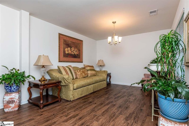 Property image 2 at 408 Victory Lane Lane, Moore, SC 29369