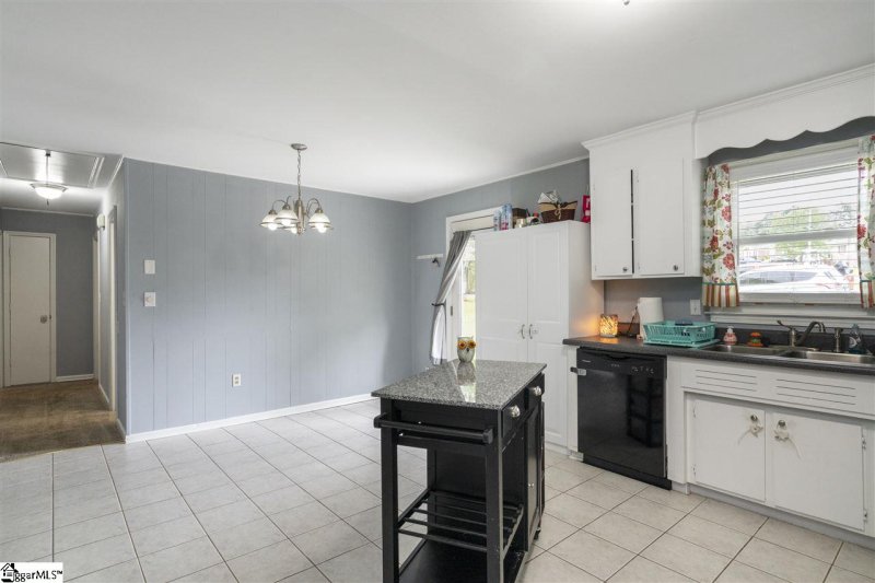 Property image 2 at 515 Lena Drive, Easley, SC 29640