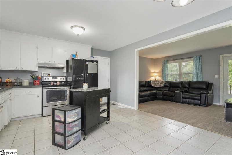 Property image 4 at 515 Lena Drive, Easley, SC 29640