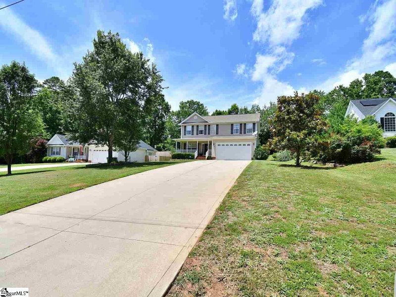 Property image 3 at 117 Wynette Way, Taylors, SC 29687