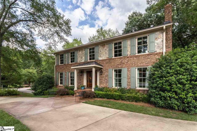 Property image 2 at 100 Stonehedge Drive, Greenville, SC 29615
