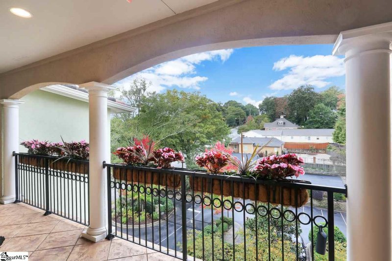 Property image 4 at 1209 E Washington Street, Greenville, SC 29601