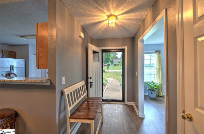 Property image 3 at 105 Barnyard Way, Simpsonville, SC 29681