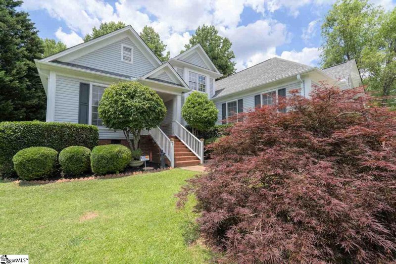 Property image 2 at 1 Mountainside Way, Greenville, SC 29609-1468