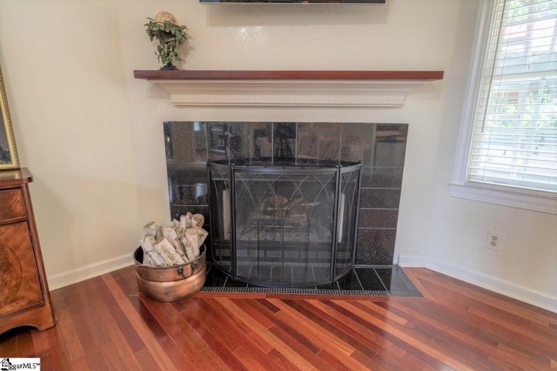 Property image 5 at 1 Mountainside Way, Greenville, SC 29609-1468