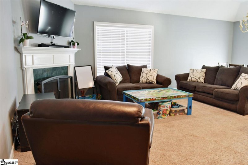 Property image 3 at 436 Rambling Rose Way, Moore, SC 29369