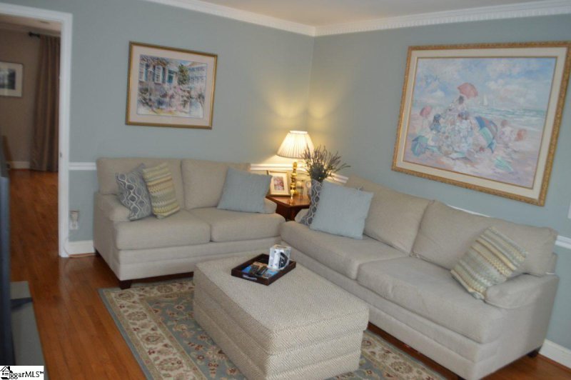 Property image 5 at 203 Sheffield Road, Greer, SC 29651