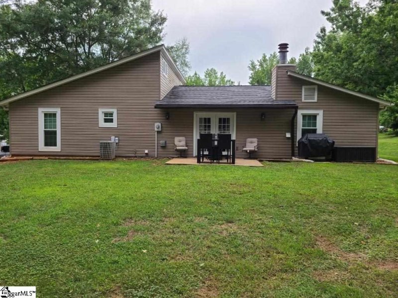 Property image 3 at 13 Carversham Row, Piedmont, SC 29673