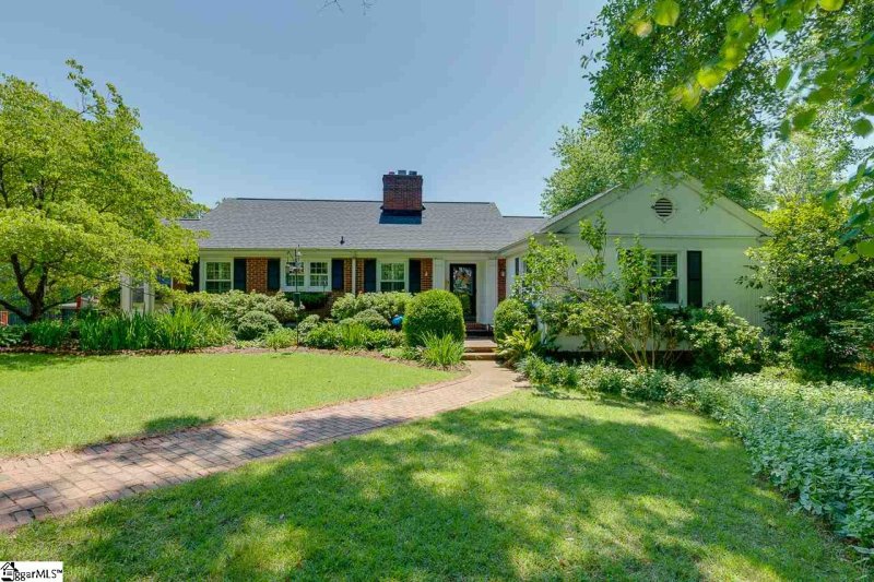 416 Longview Terrace