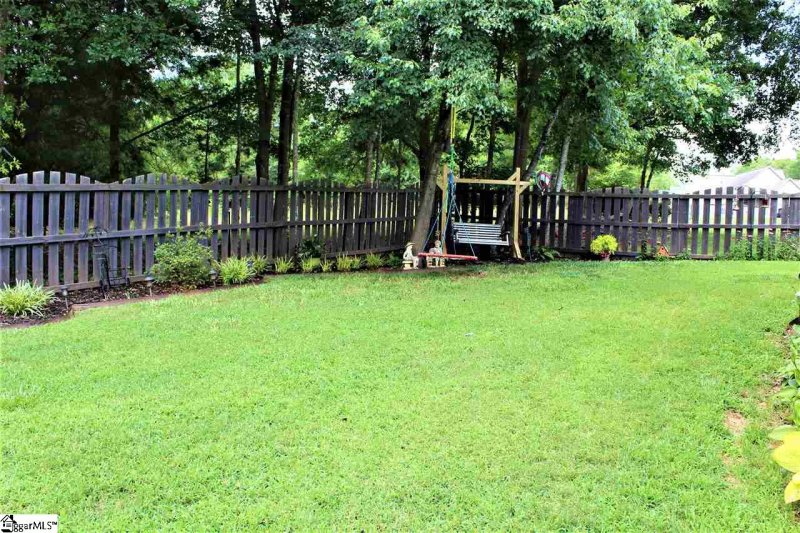 Property image 5 at 120 Royal Drive, Williamston, SC 29697-2045