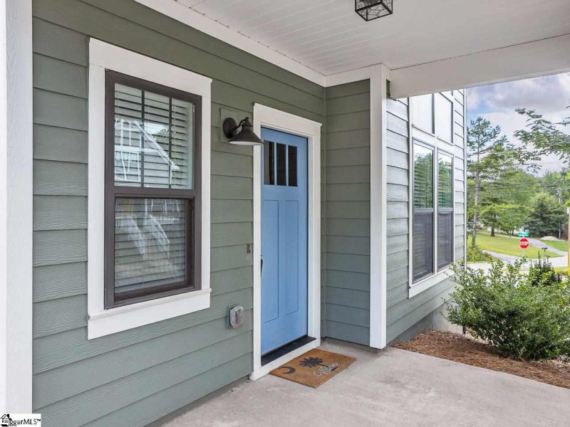 Property image 4 at 12 Greenridge Drive, Greenville, SC 29607