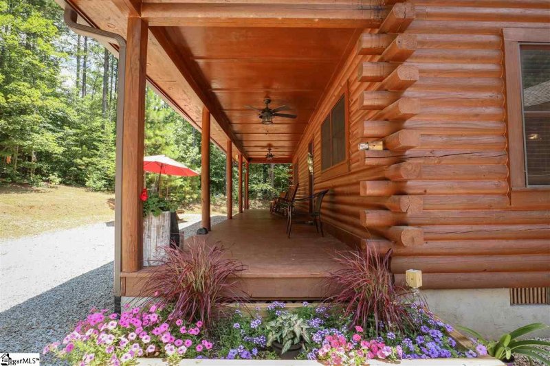 Property image 3 at 12 Belk Road, Travelers Rest, SC 29690