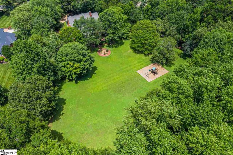 Property image 2 at 210 Kilgore Circle, Simpsonville, SC 29681