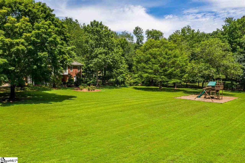 Property image 3 at 210 Kilgore Circle, Simpsonville, SC 29681