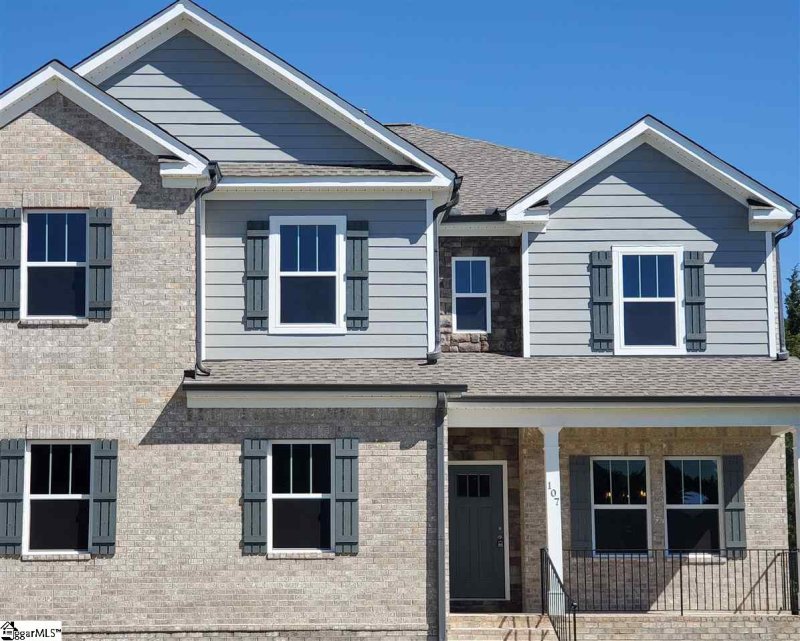 Property image 3 at 107 Enclave Drive, Greer, SC 29651