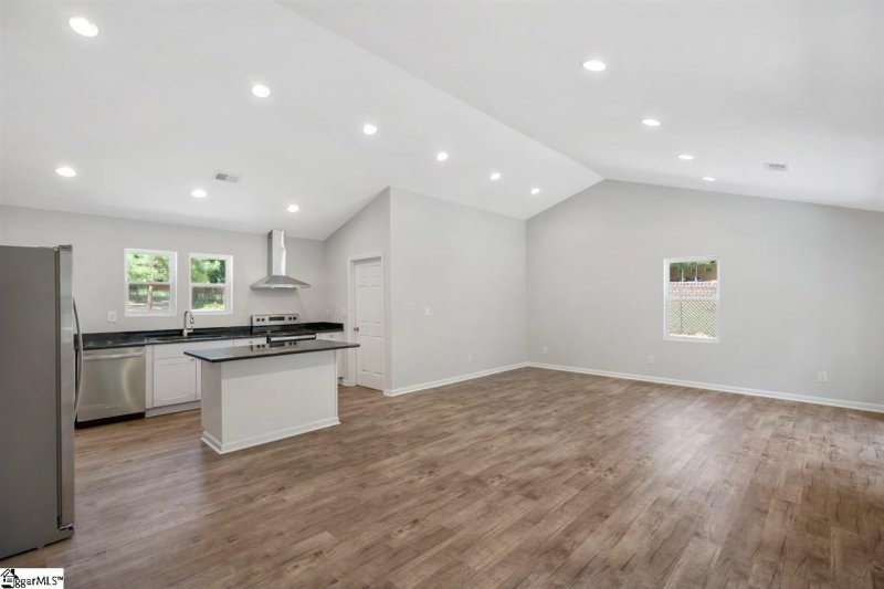 Property image 5 at 206 Sycamore Street, Anderson, SC 29625