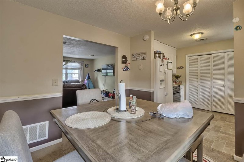 Property image 2 at 317/319 Devonwood Court, Taylors, SC 29687