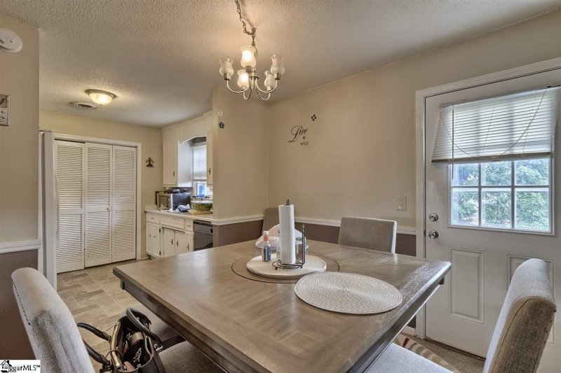 Property image 4 at 317/319 Devonwood Court, Taylors, SC 29687