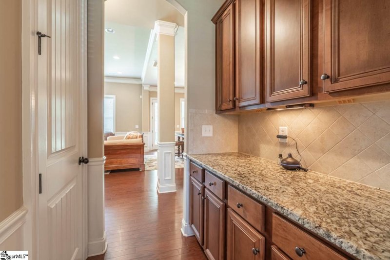 Property image 5 at 223 Tuxedo Lane, Greer, SC 29651