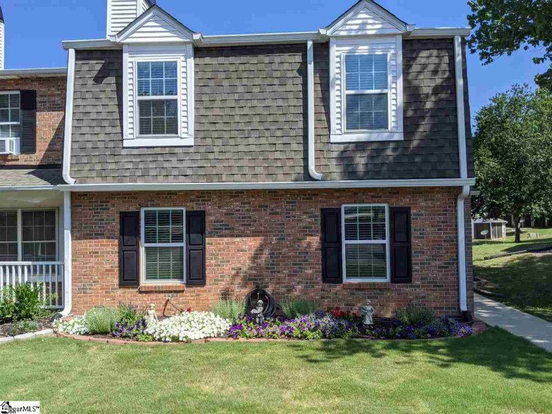 Property image 5 at 140 Shady Tree Drive, Taylors, SC 29687