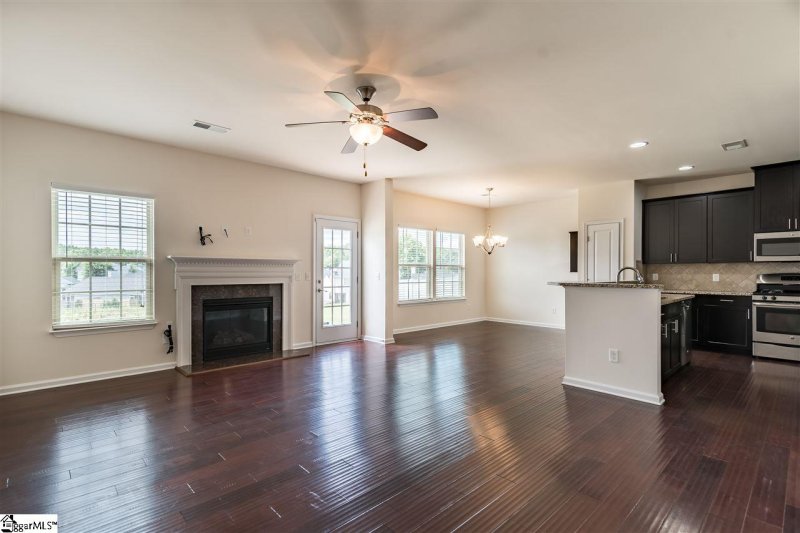 Property image 2 at 22 Irvington Drive, Greer, SC 29650