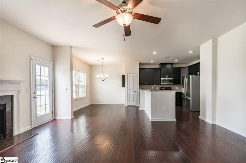 Property image 3 at 22 Irvington Drive, Greer, SC 29650