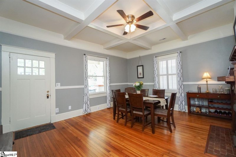 Property image 4 at 113 Vannoy Street, Greenville, SC 29601