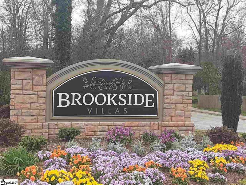 Property image 2 at 114 Creekhaven Lane, Taylors, SC 29687