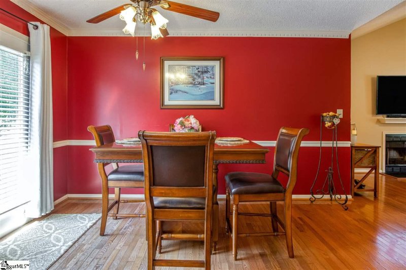Property image 3 of 143 HATTERAS Lane in Ambergate, Simpsonville, SC 29680