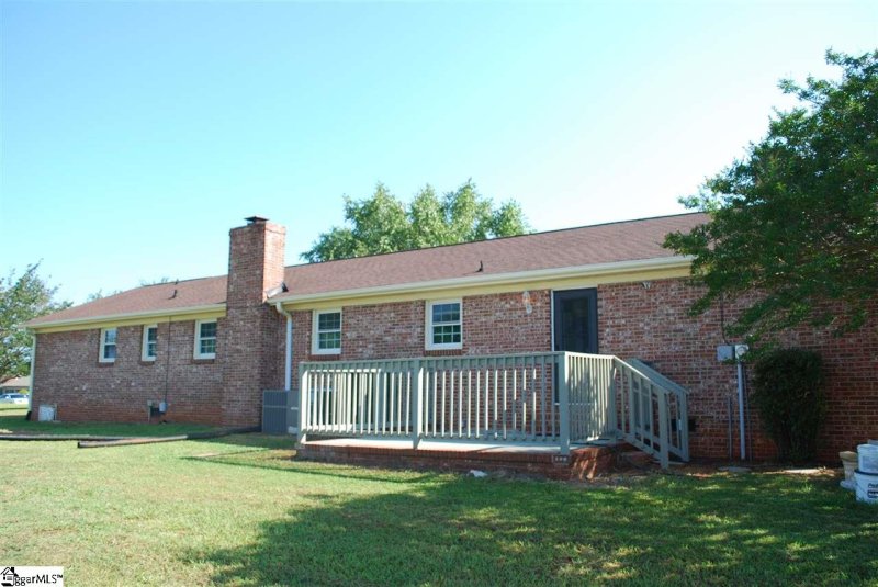 Property image 3 at 109 whitestone Avenue, Mauldin, SC 29662