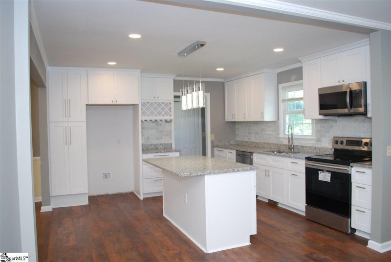 Property image 4 at 109 whitestone Avenue, Mauldin, SC 29662