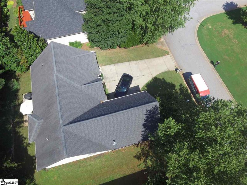 Property image 3 at 202 Glenrise Court, Greer, SC 29650