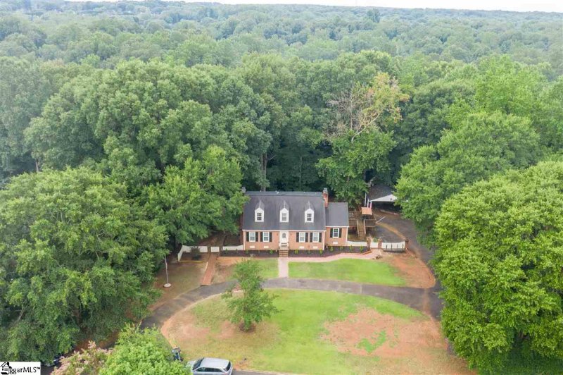 Property image 2 at 107 Roberts Farm Road, Simpsonville, SC 29681