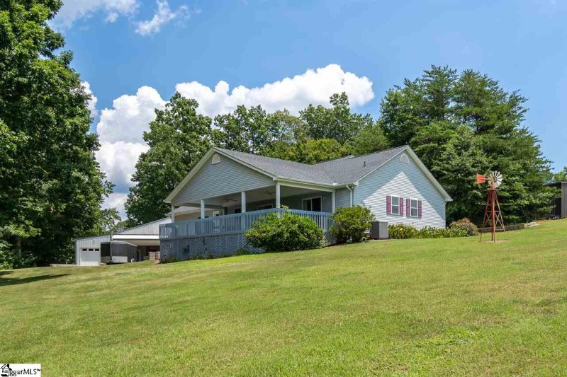 Property image 5 at 104 Taxiway Avenue, Easley, SC 29640