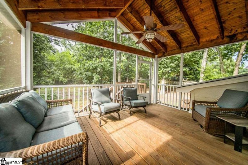 Property image 3 at 105 Dove Tree Road, Greenville, SC 29615