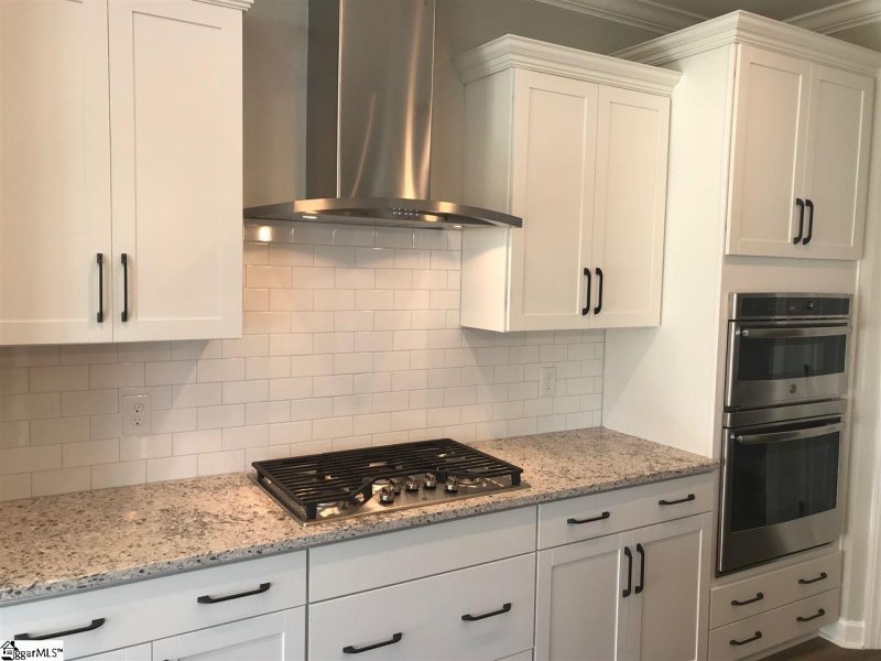 Property image 4 at 249 Crestgate Way, Easley, SC 29642