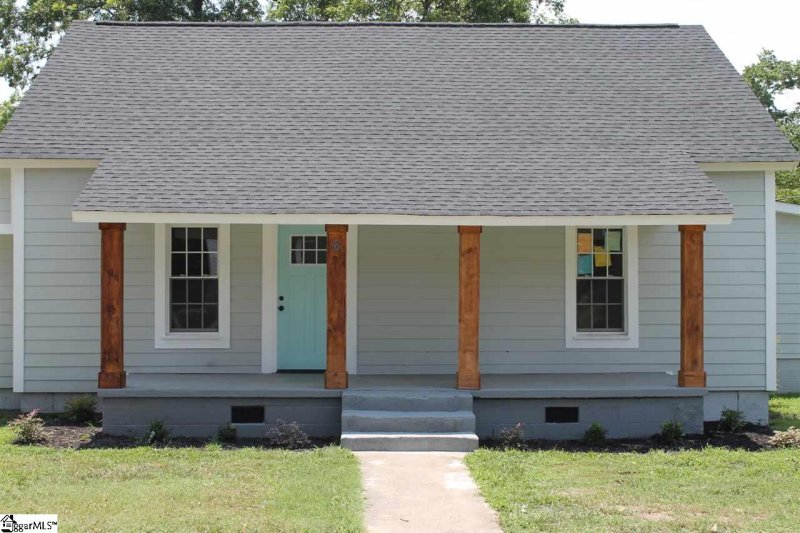 Property image 3 at 6 Stewart Avenue, Greer, SC 29650