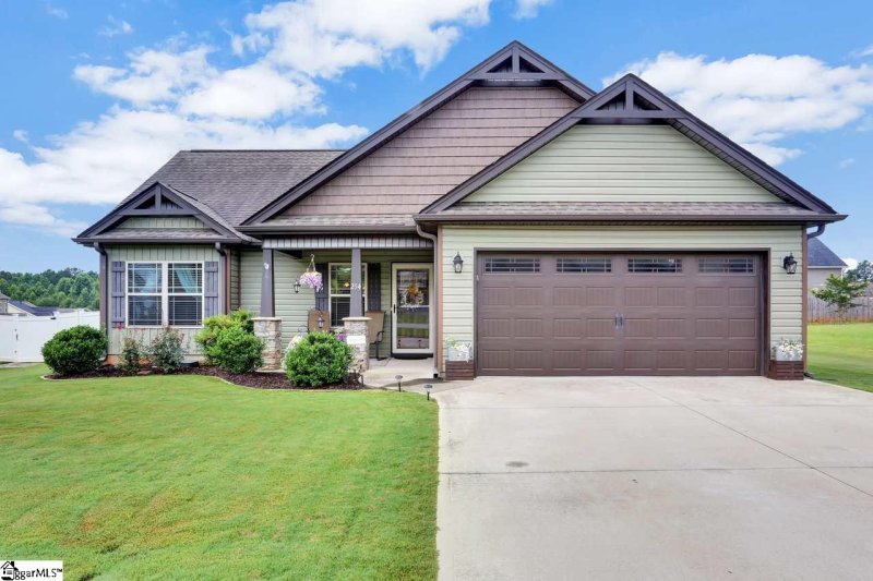 254 E Pyrenees Drive