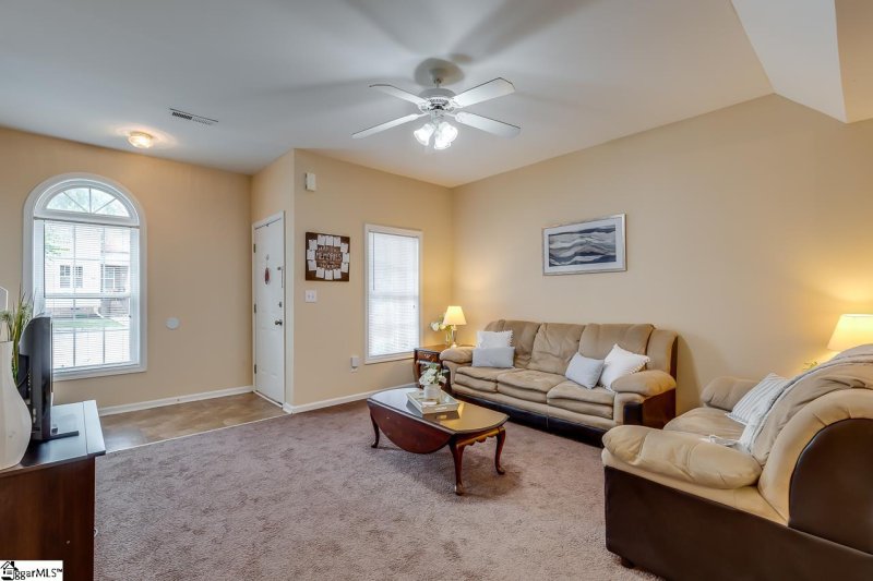Property image 5 at 82 Huntress Drive, Greer, SC 29651