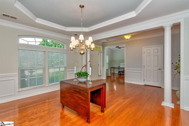 Property image 3 at 1 Spring Falls Court, Greenville, SC 29607