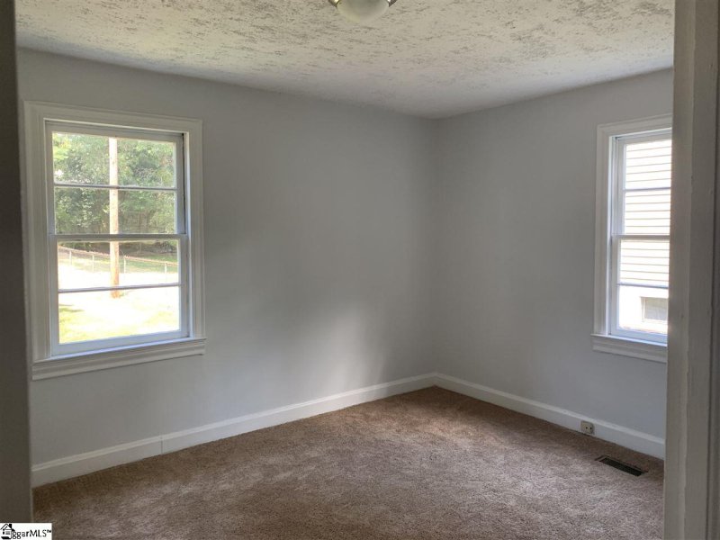 Property image 3 at 7A Zarline Street, Greenville, SC 29611