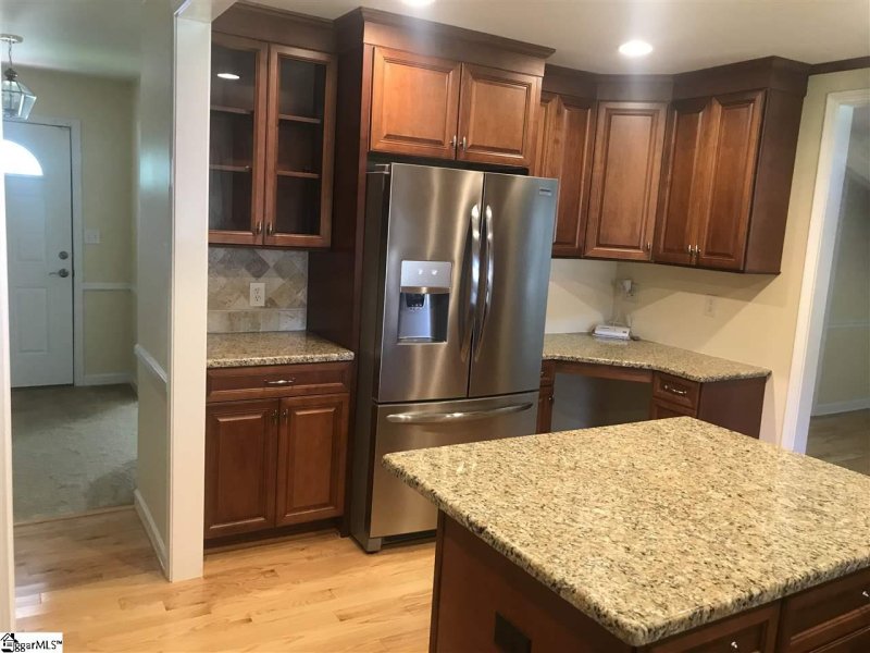 Property image 3 at 105 AYRSHIRE Drive, Greenville, SC 29615