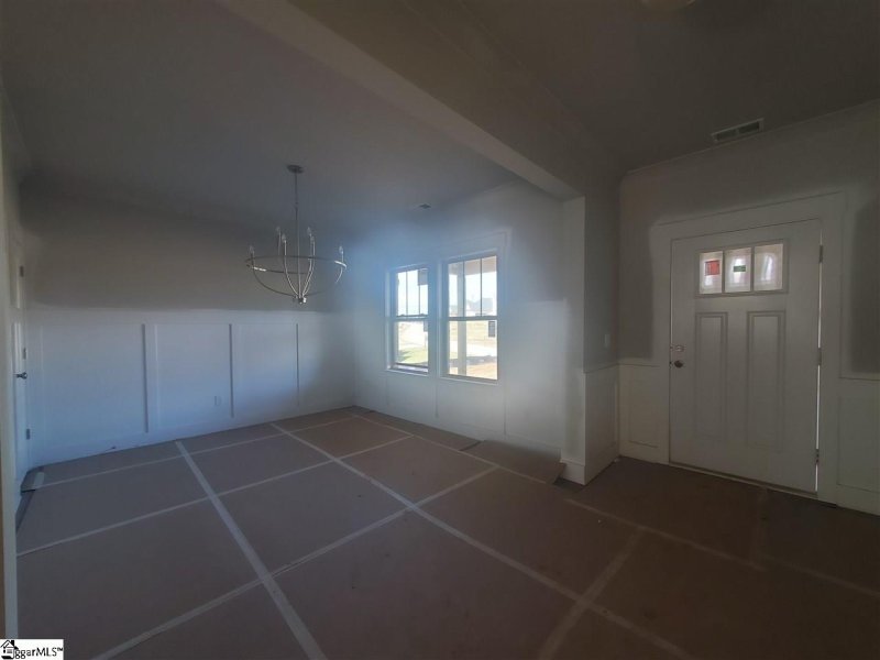 Property image 2 at 124 Enclave Drive, Greer, SC 29651